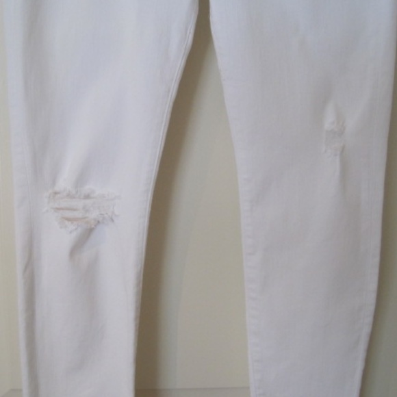 J BRAND Skinny Leg Distressed Jean - Picture 3 of 7